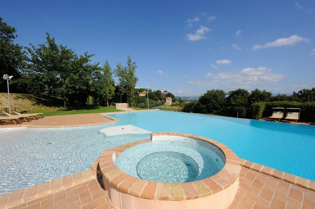 Agriturismo Il Vecchio Mandorlo Perugia Ngoại thất bức ảnh