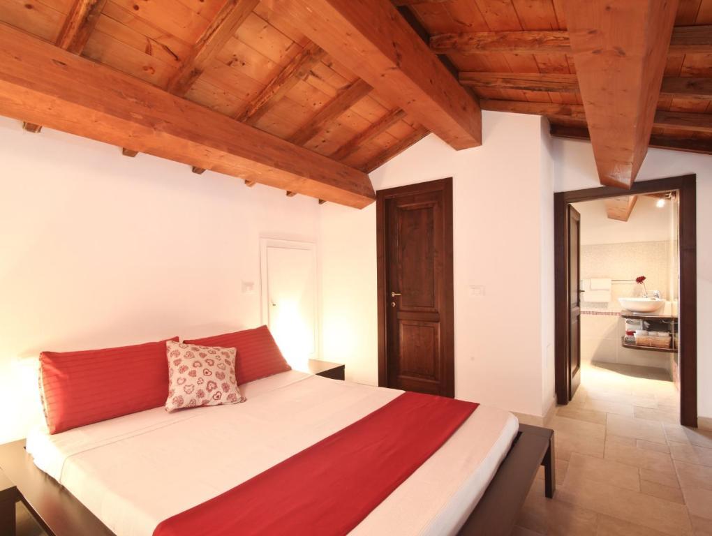 Agriturismo Il Vecchio Mandorlo Perugia Ngoại thất bức ảnh